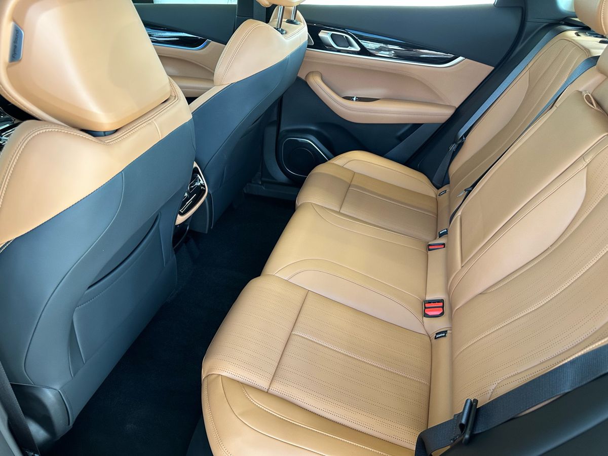 Geely Atlas 2026