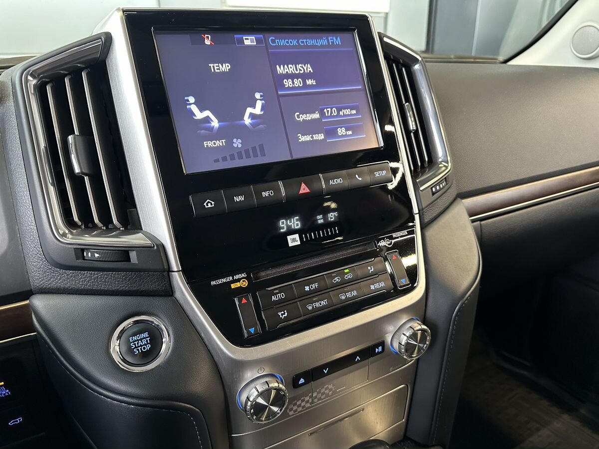 Toyota Land Cruiser 2018