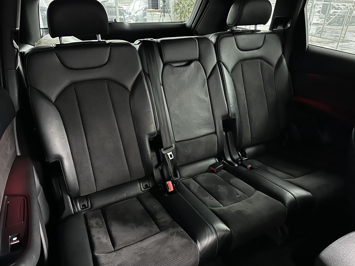 Audi Q7 2016
