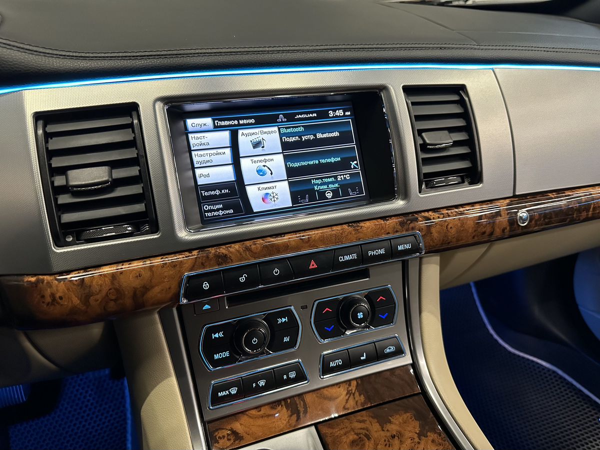 Jaguar XF 2014