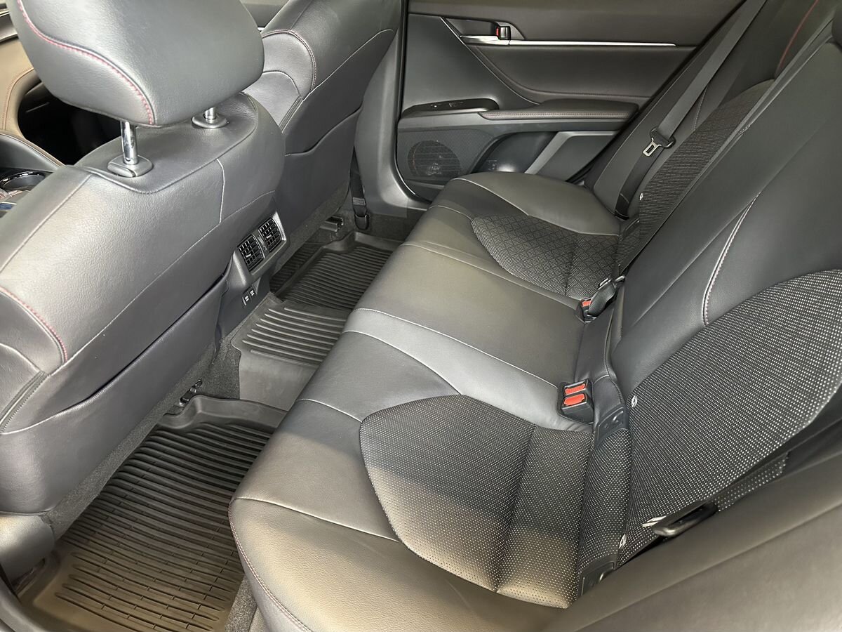 Toyota Camry 2021