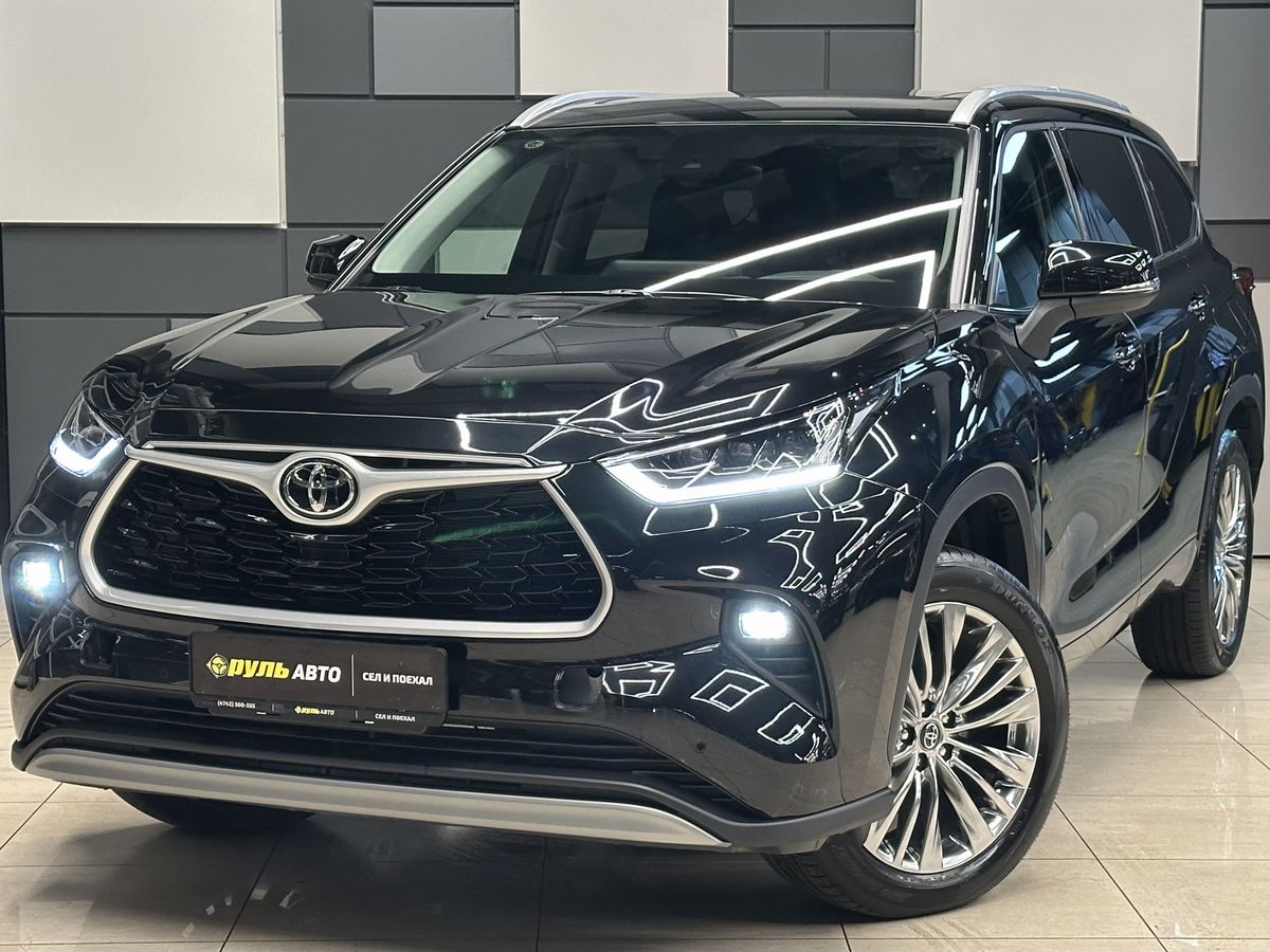 Toyota Highlander 2025