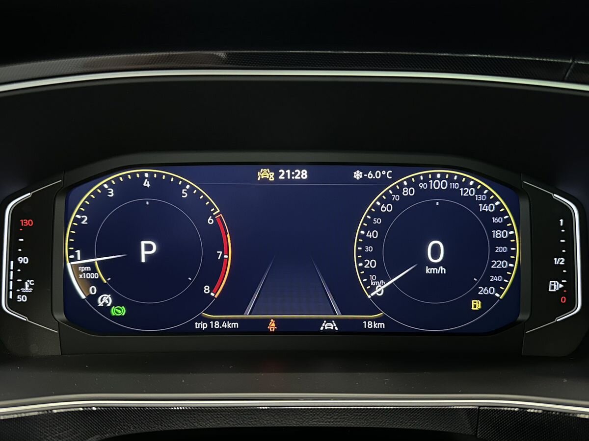 Volkswagen Tharu XR 2025