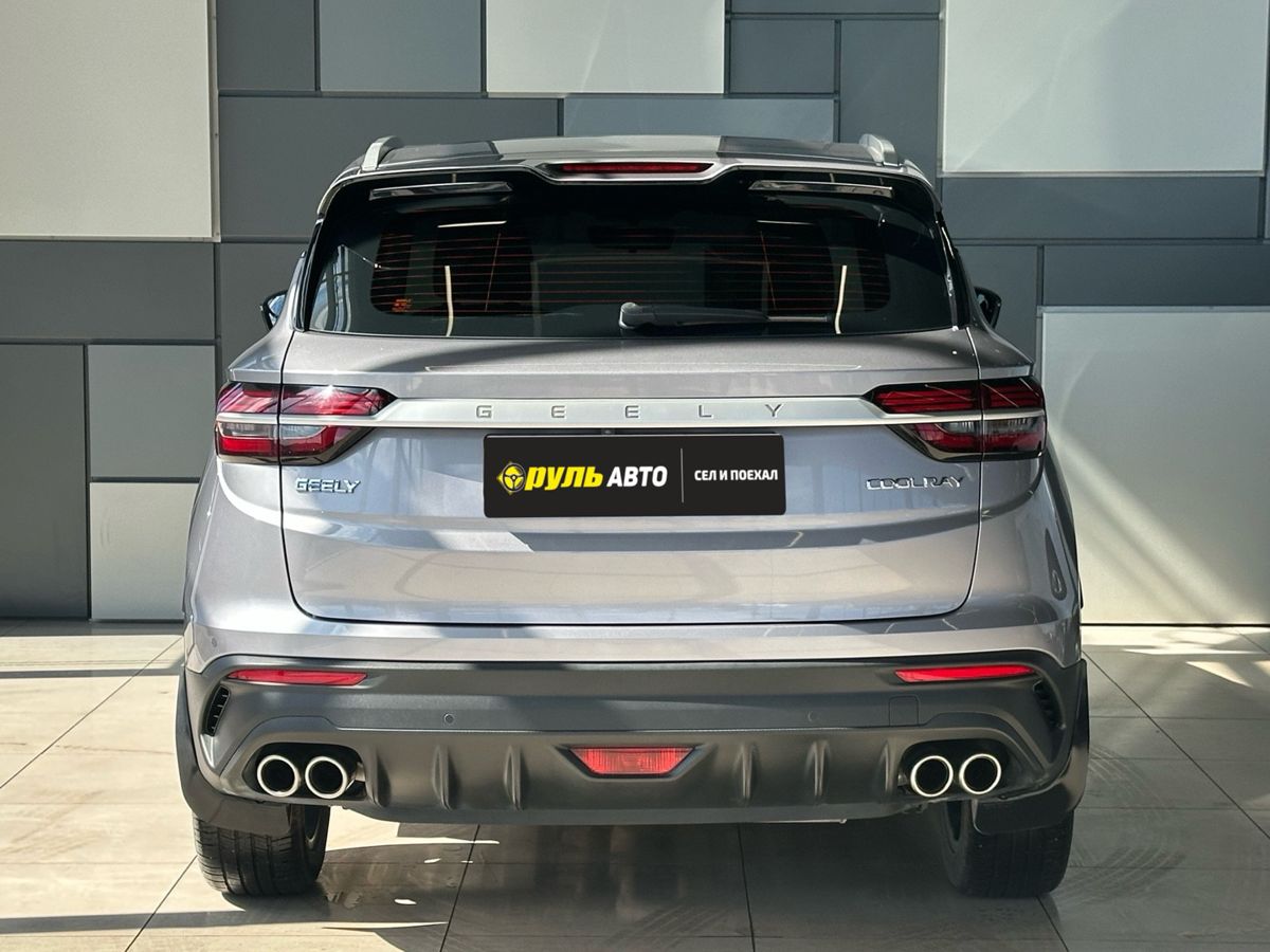 Geely Coolray 2022