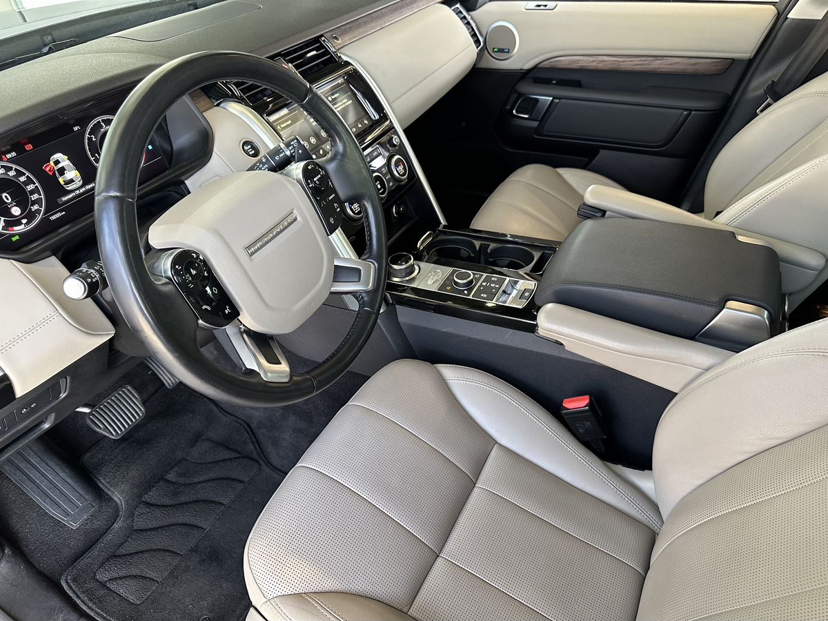 Land Rover Discovery 2019