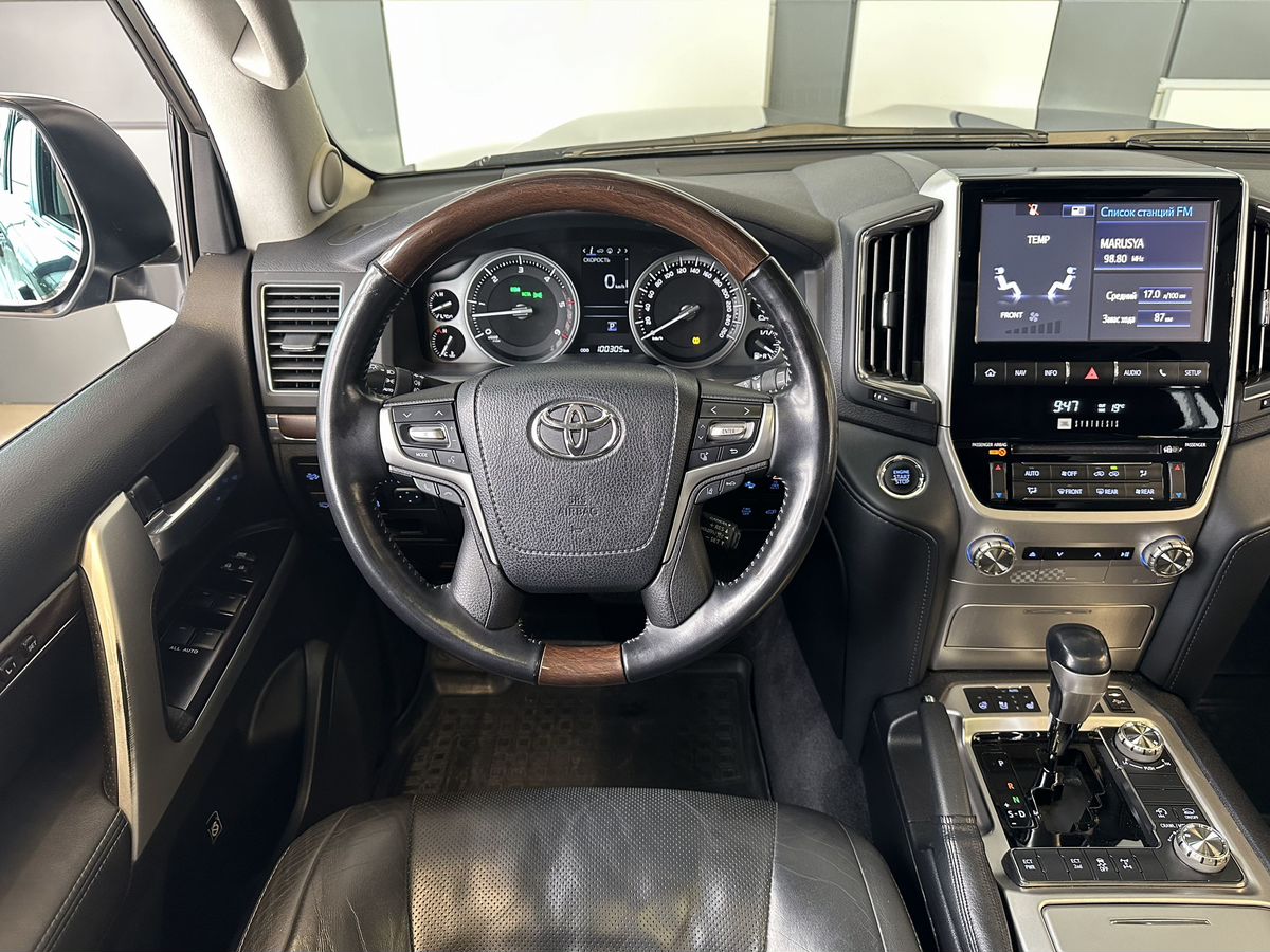 Toyota Land Cruiser 2018