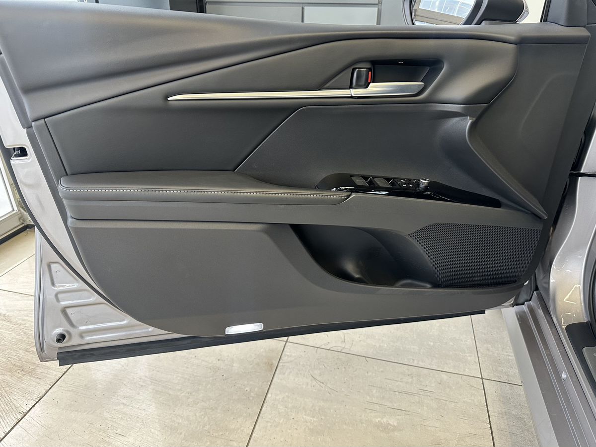 Toyota Camry 2024