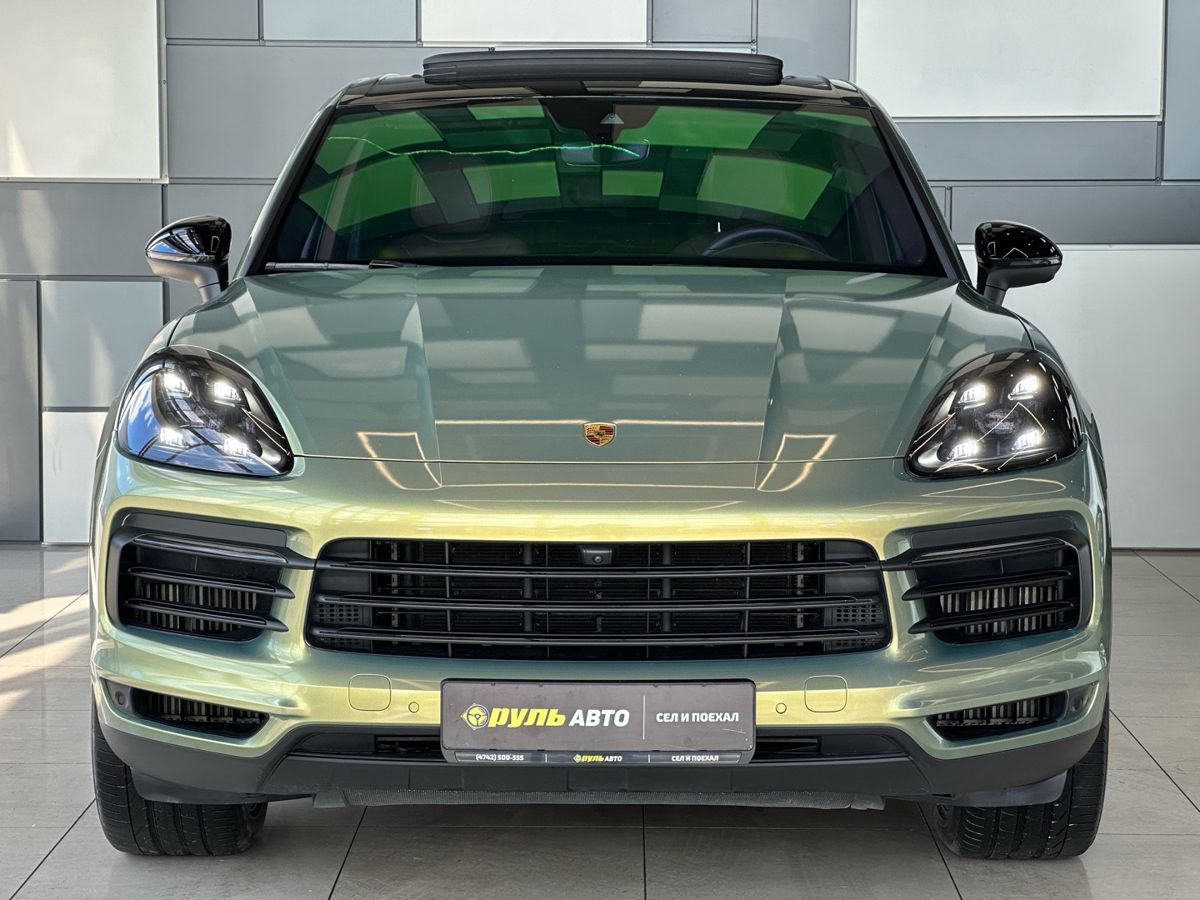 Porsche Cayenne 2021