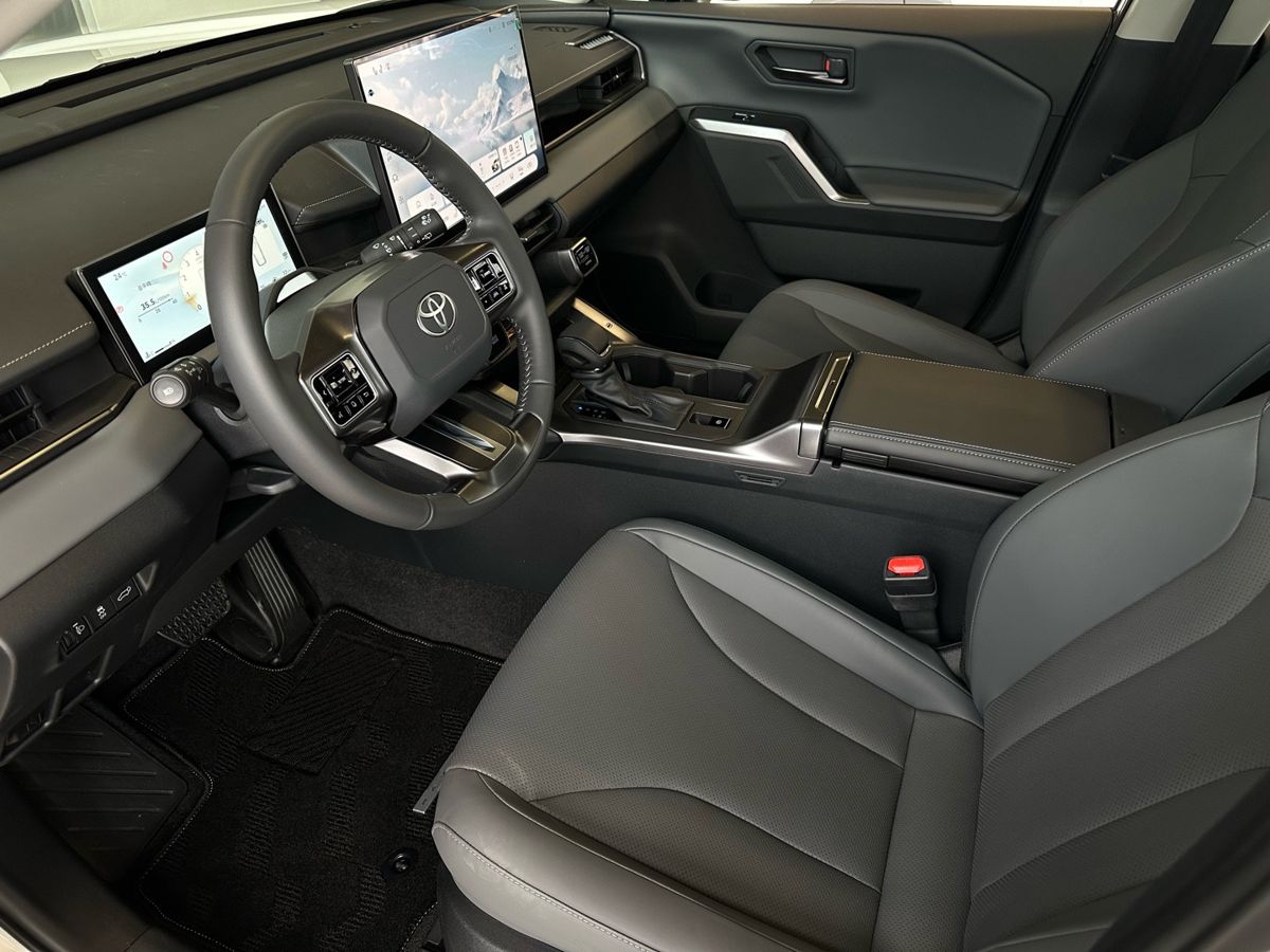 Toyota RAV4 2026