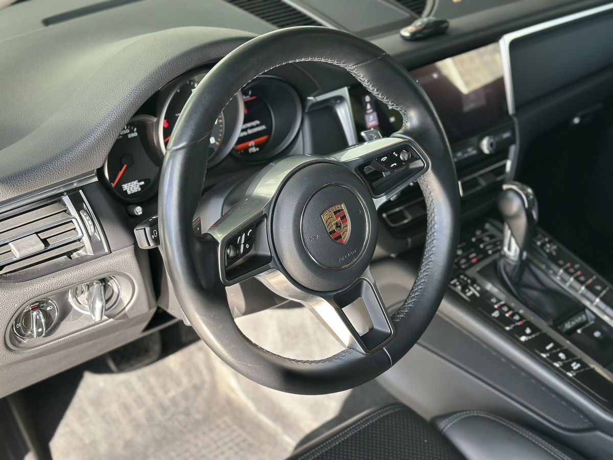 Porsche Macan 2020