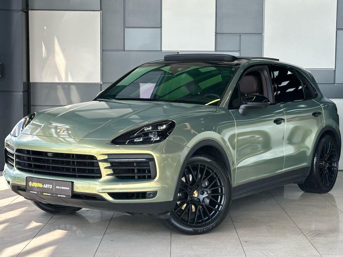 Porsche Cayenne 2021