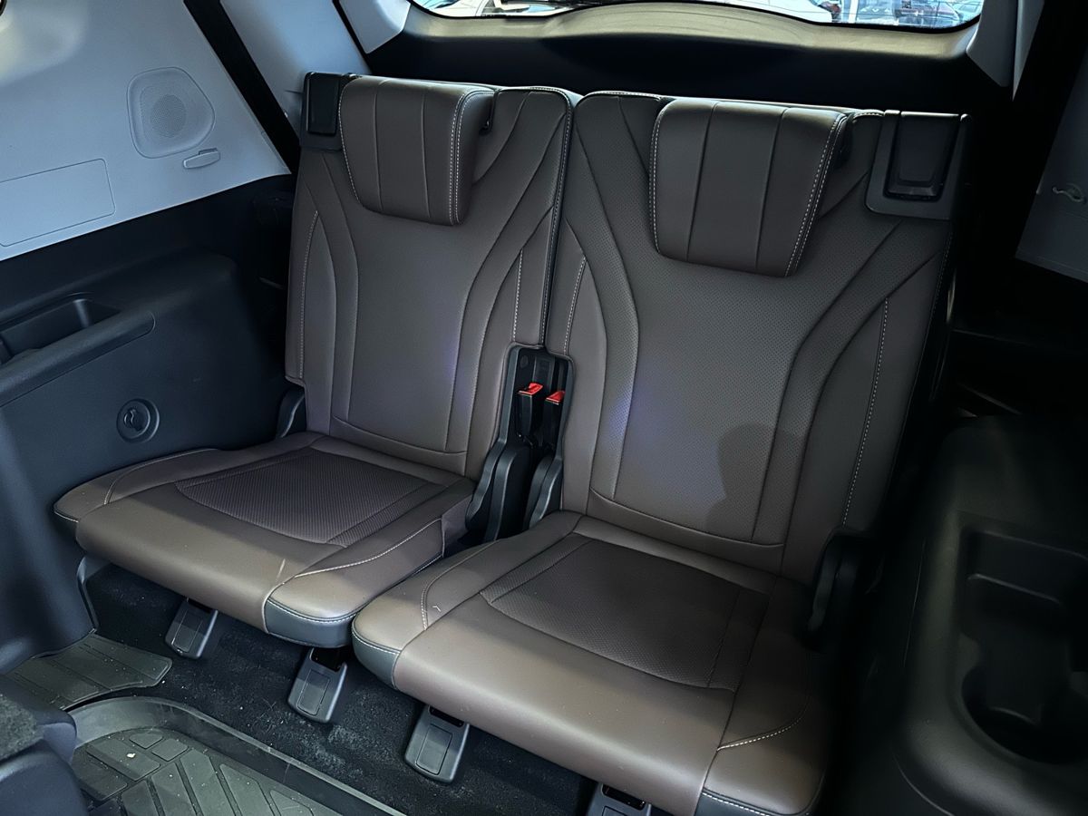 Xcite X-Cross 8 2024