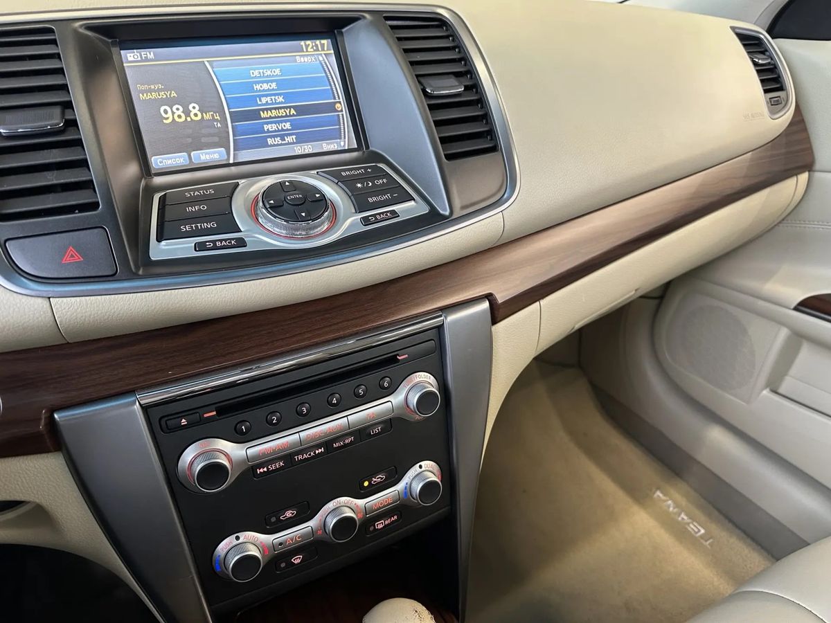 Nissan Teana 2012