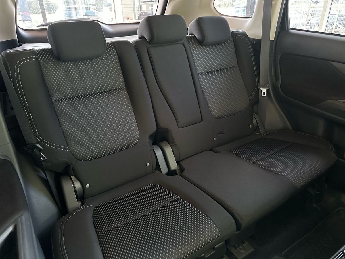 Mitsubishi Outlander 2019