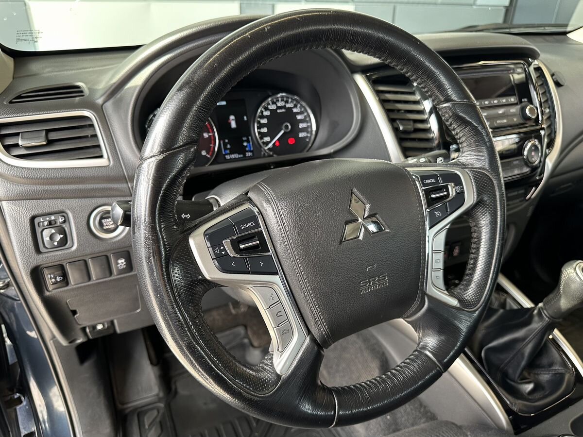 Mitsubishi Pajero Sport 2019