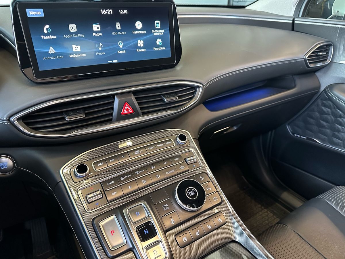 Hyundai Santa Fe 2023