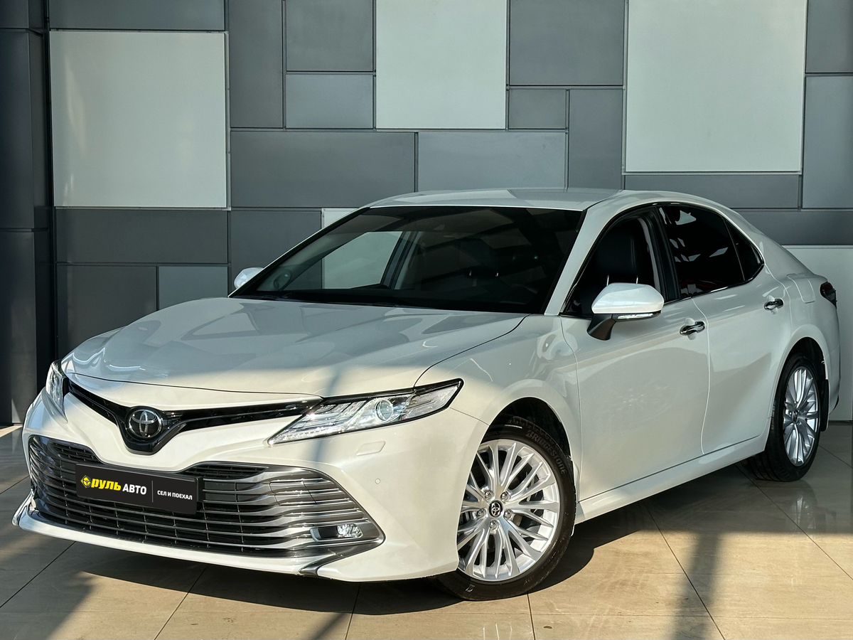Toyota Camry 2018