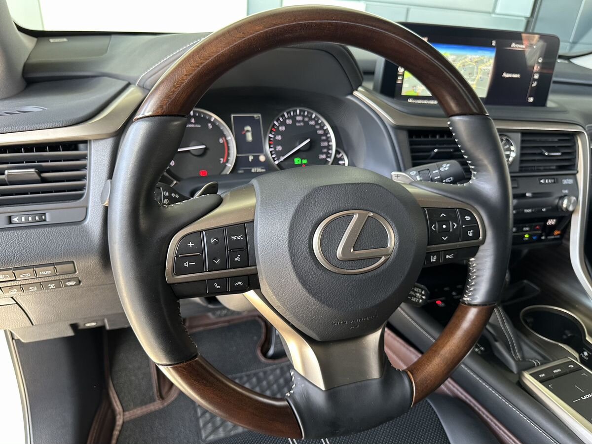 Lexus RX 2022