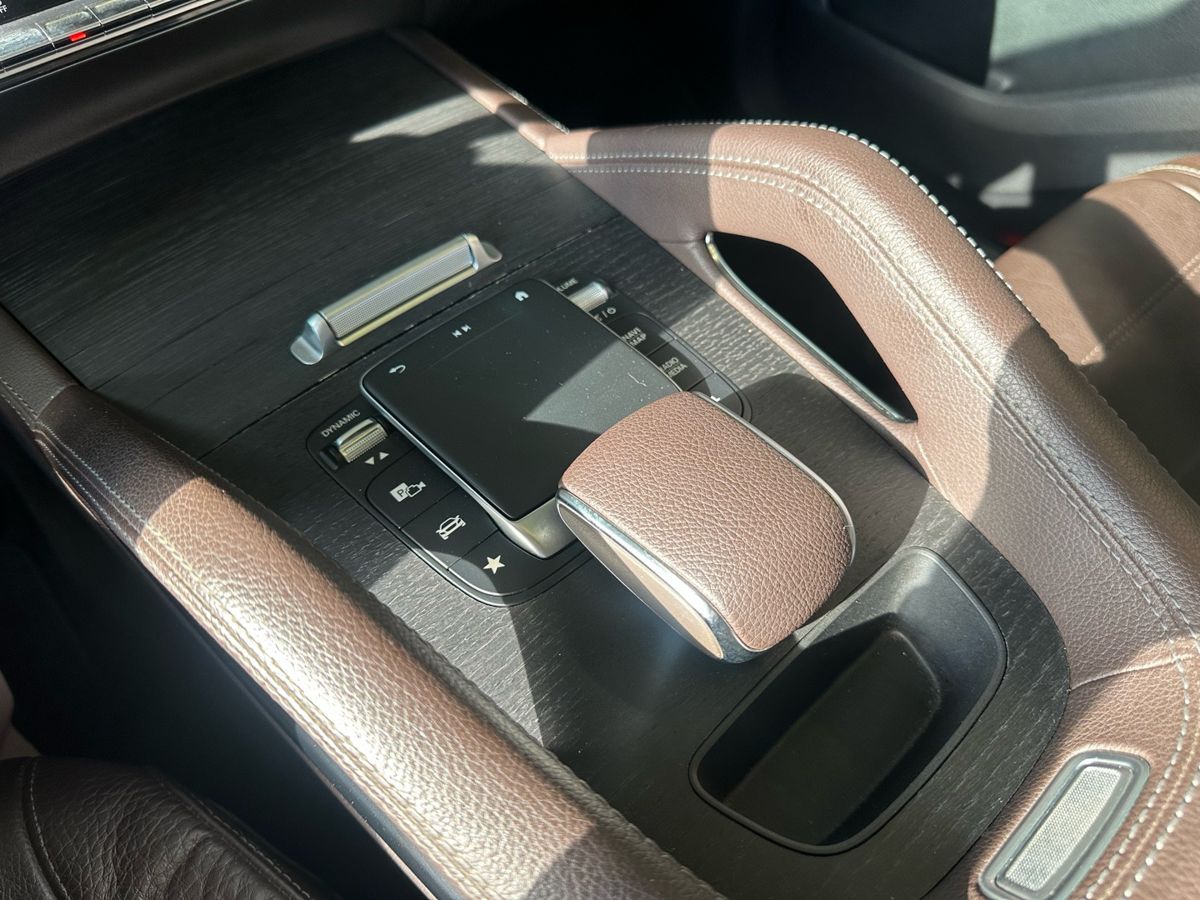 Mercedes-Benz GLE 2021