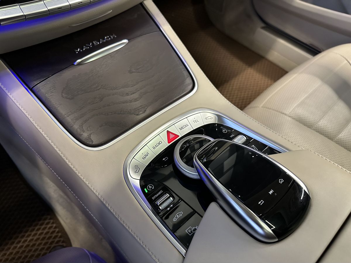 Mercedes-Benz S-Класс 2019