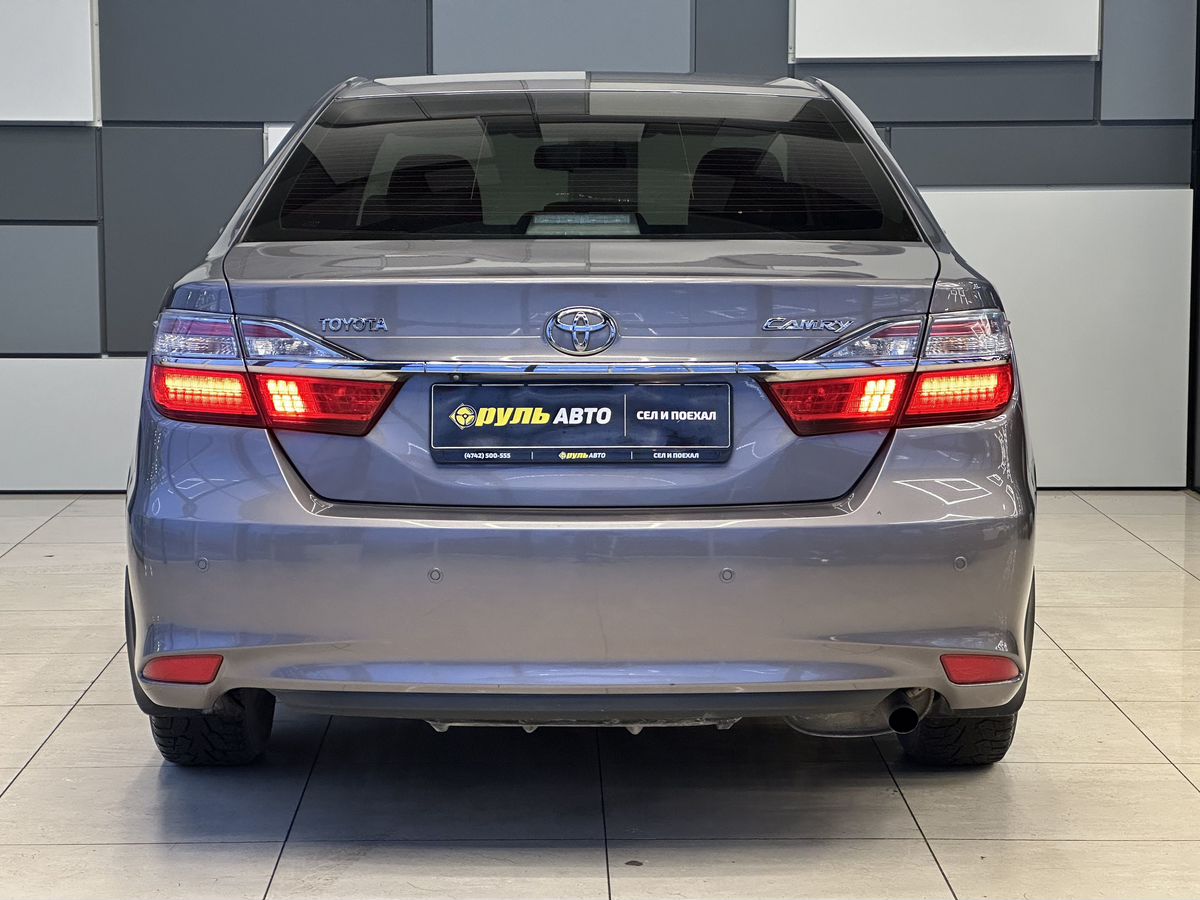 Toyota Camry 2016