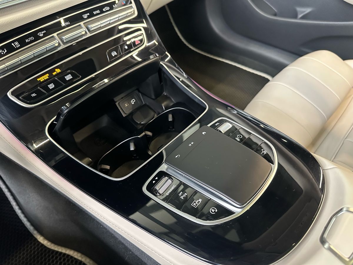 Mercedes-Benz E-Класс 2020