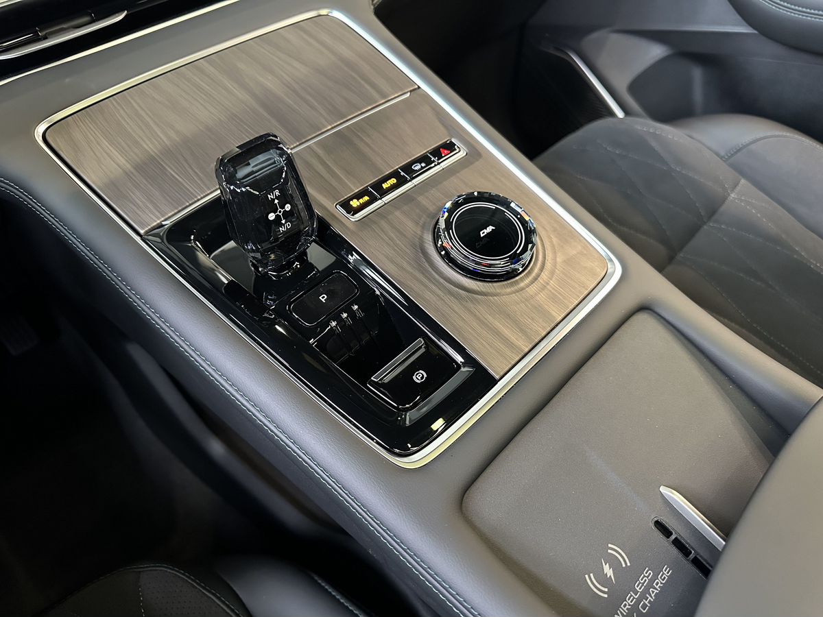 Geely Monjaro 2024