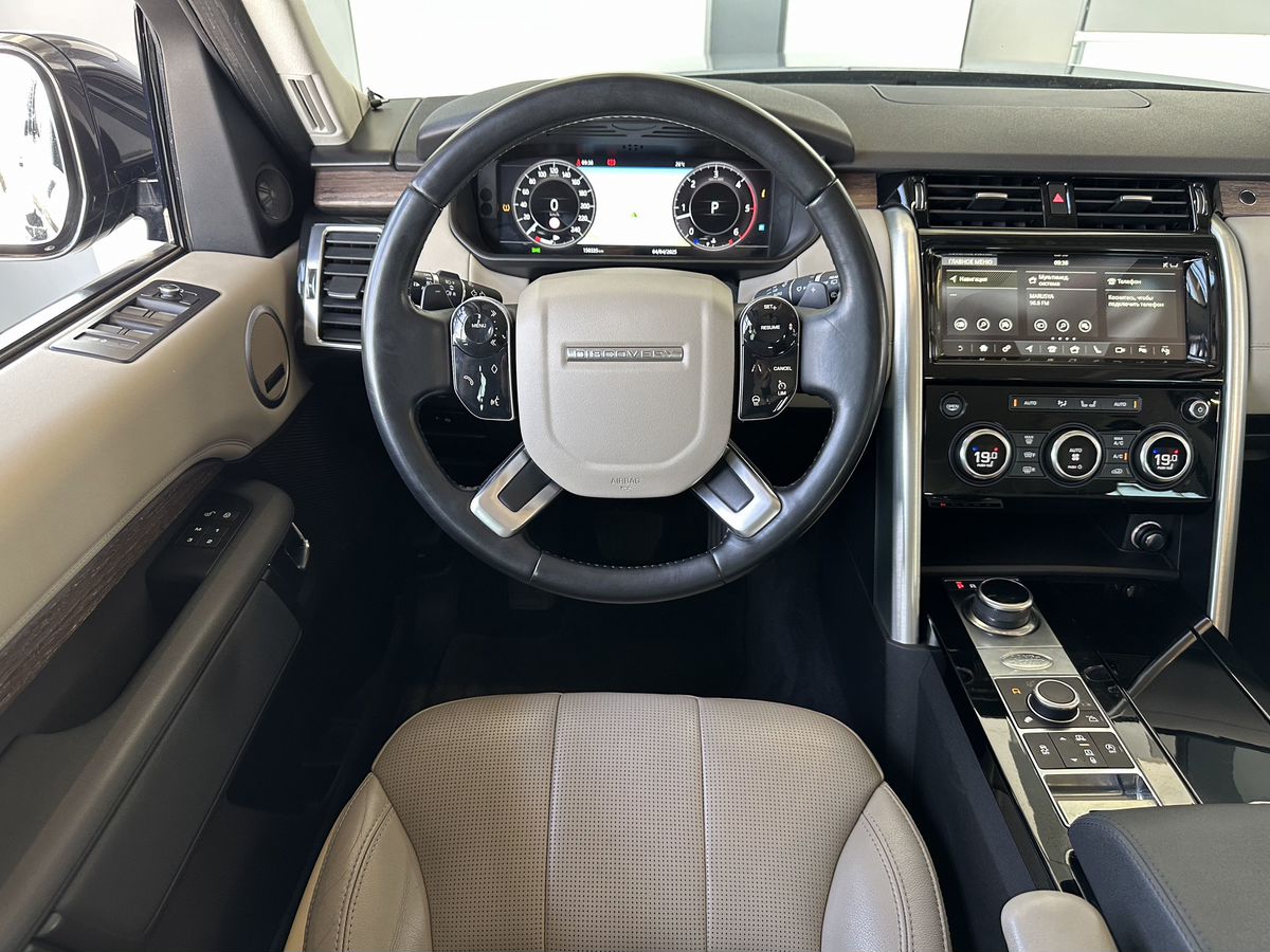 Land Rover Discovery 2019