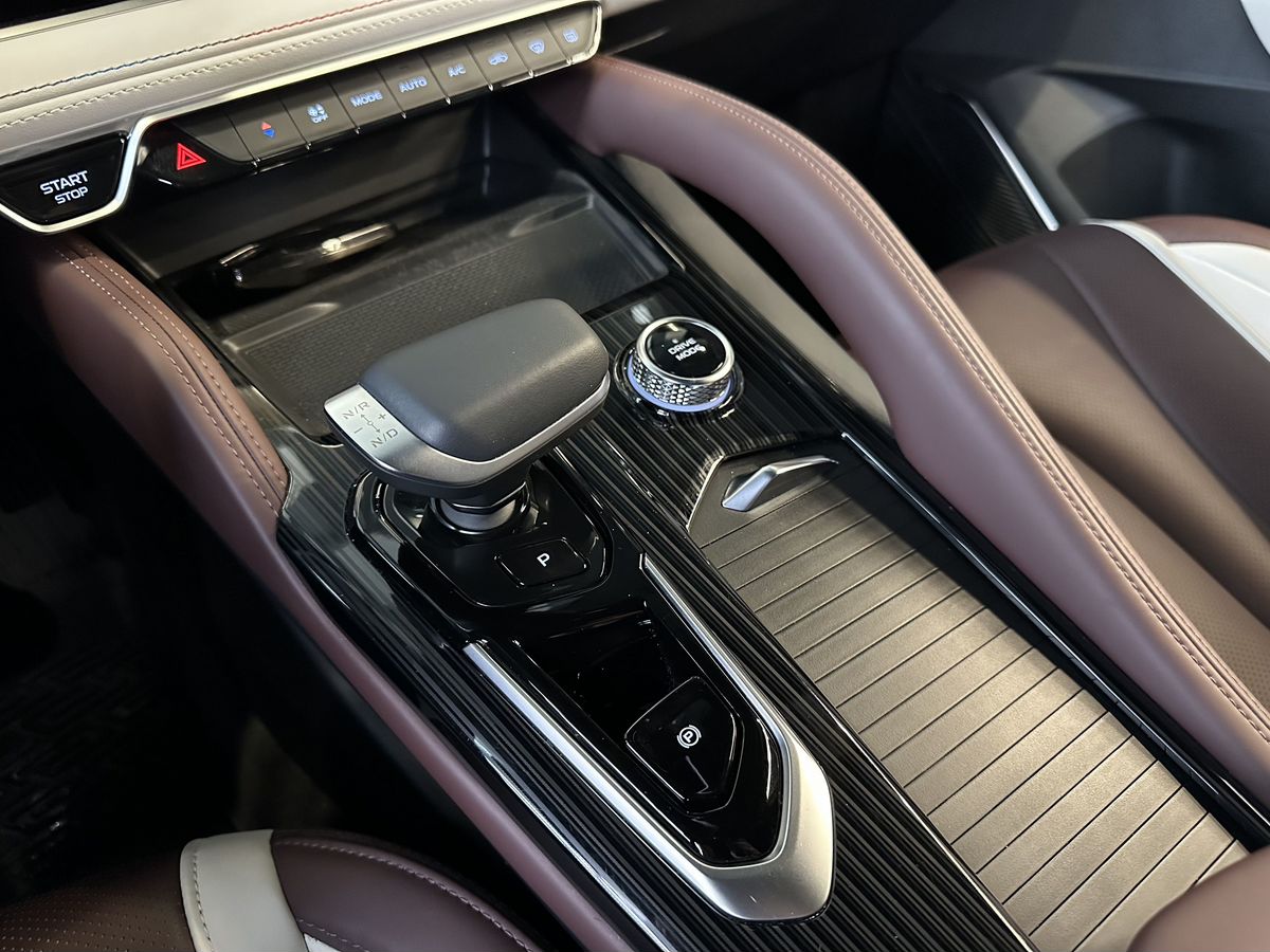 Geely Monjaro 2023