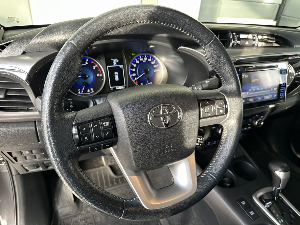 Toyota Hilux 2016