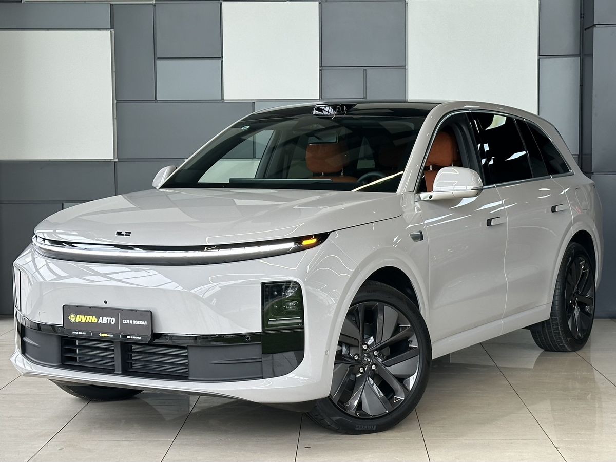 Li Auto L6 2024