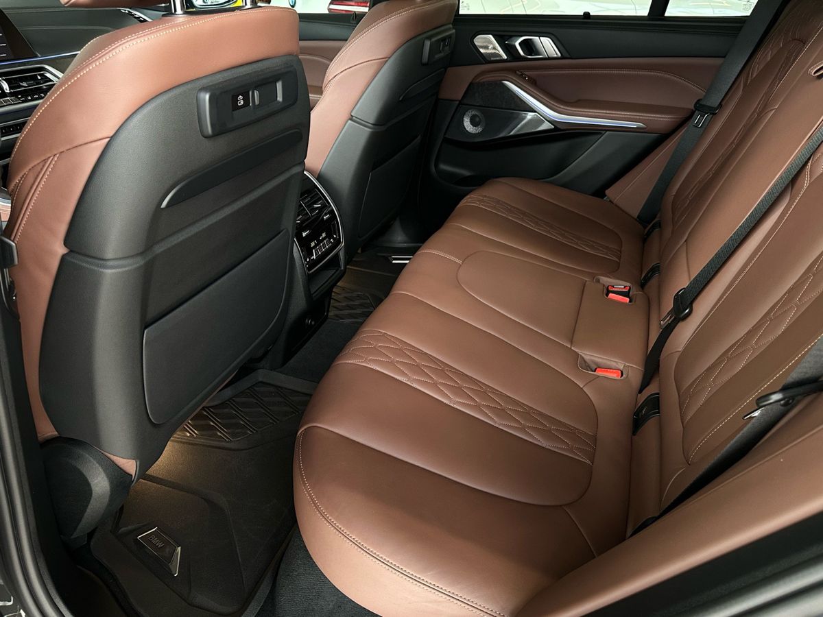 BMW X5 2021