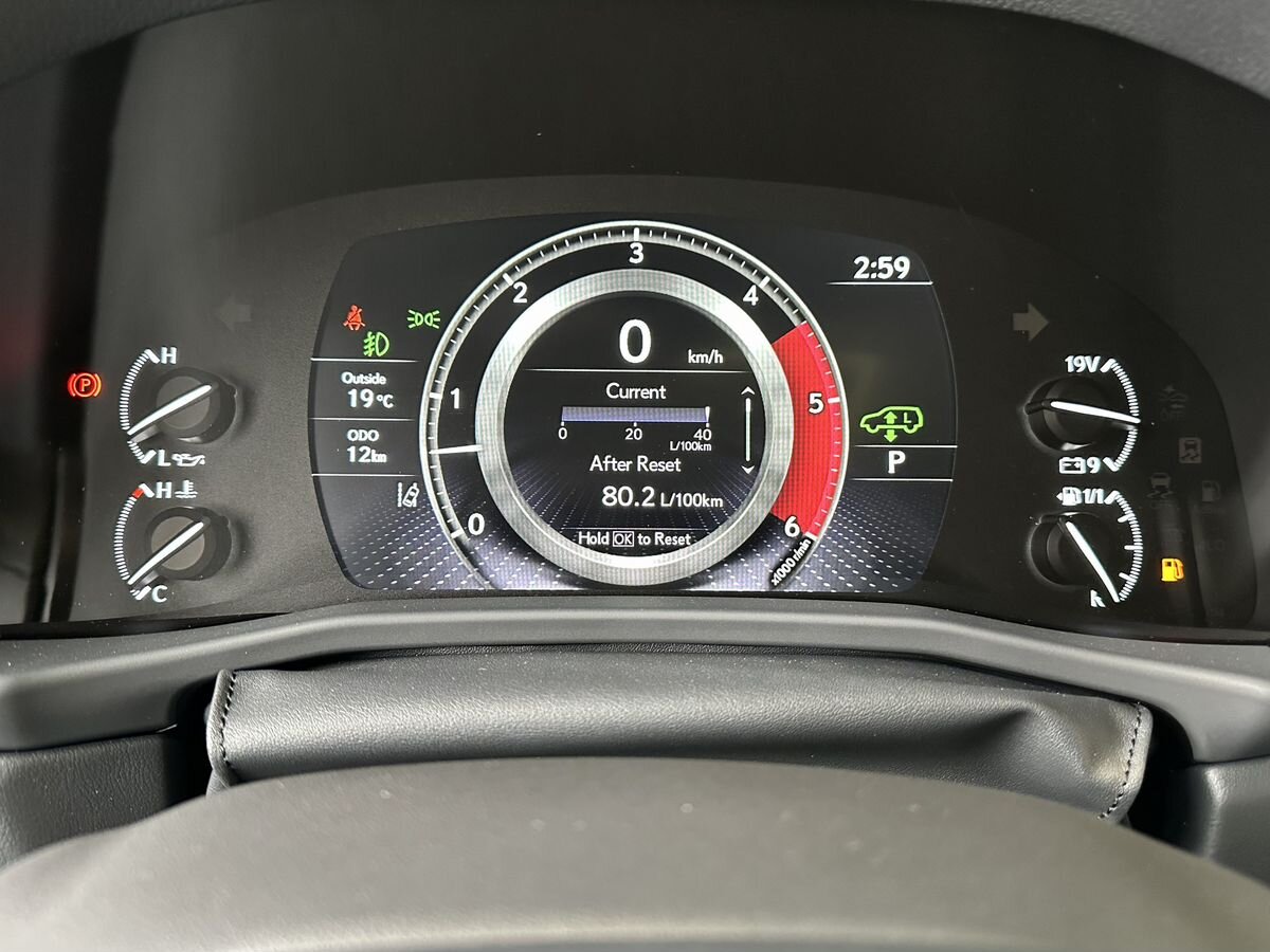 Lexus LX 2024
