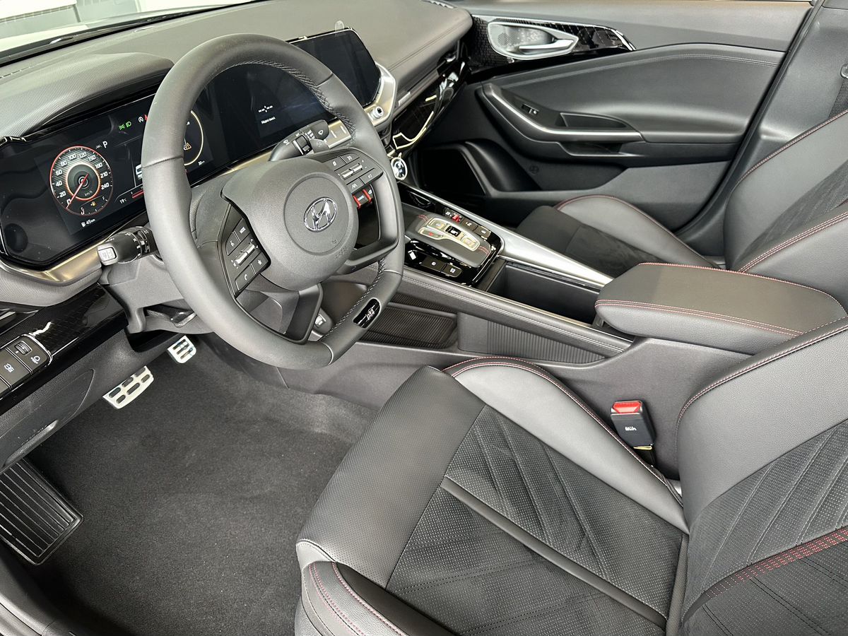 Hyundai Lafesta 2025