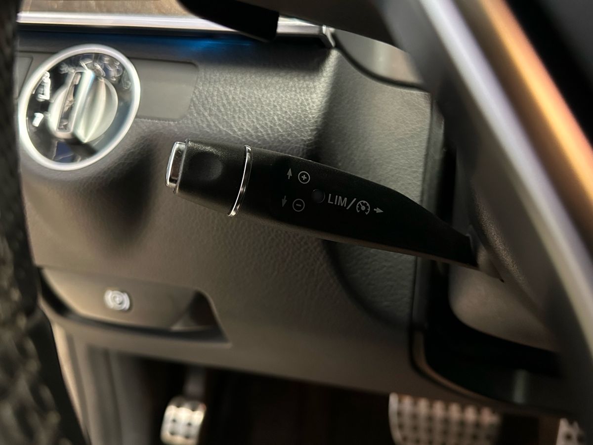 Mercedes-Benz E-Класс 2015