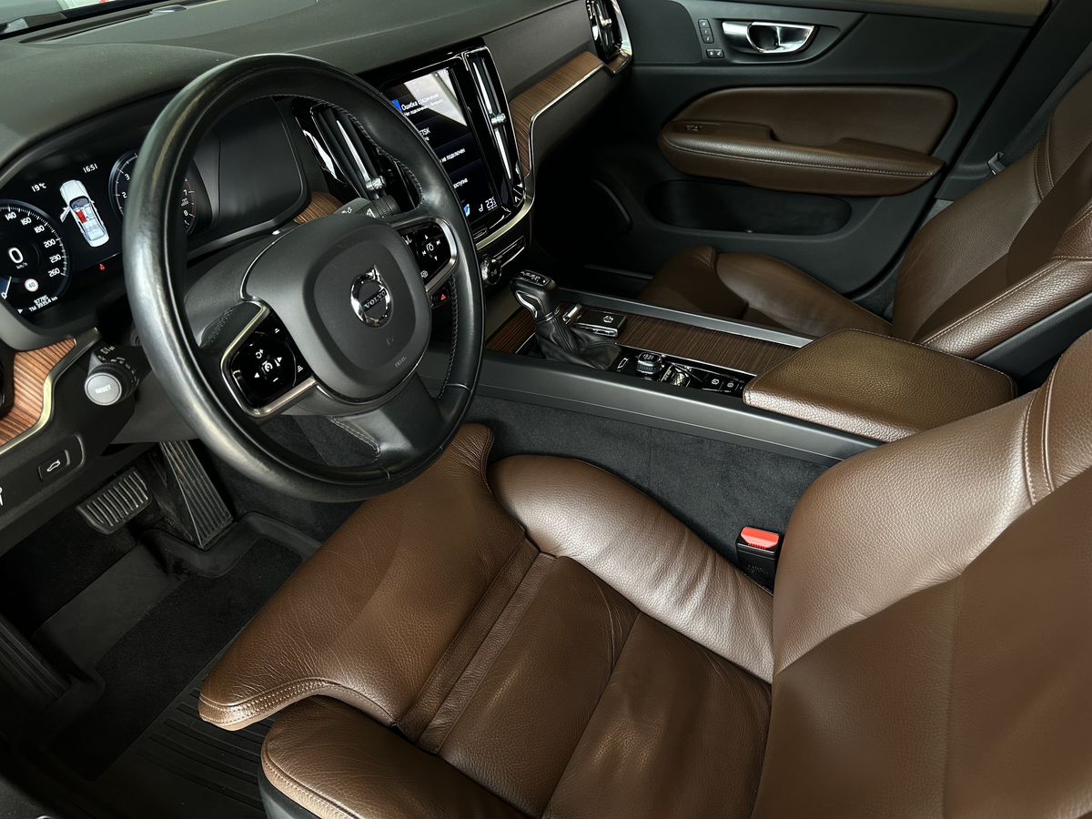 Volvo S60 2020