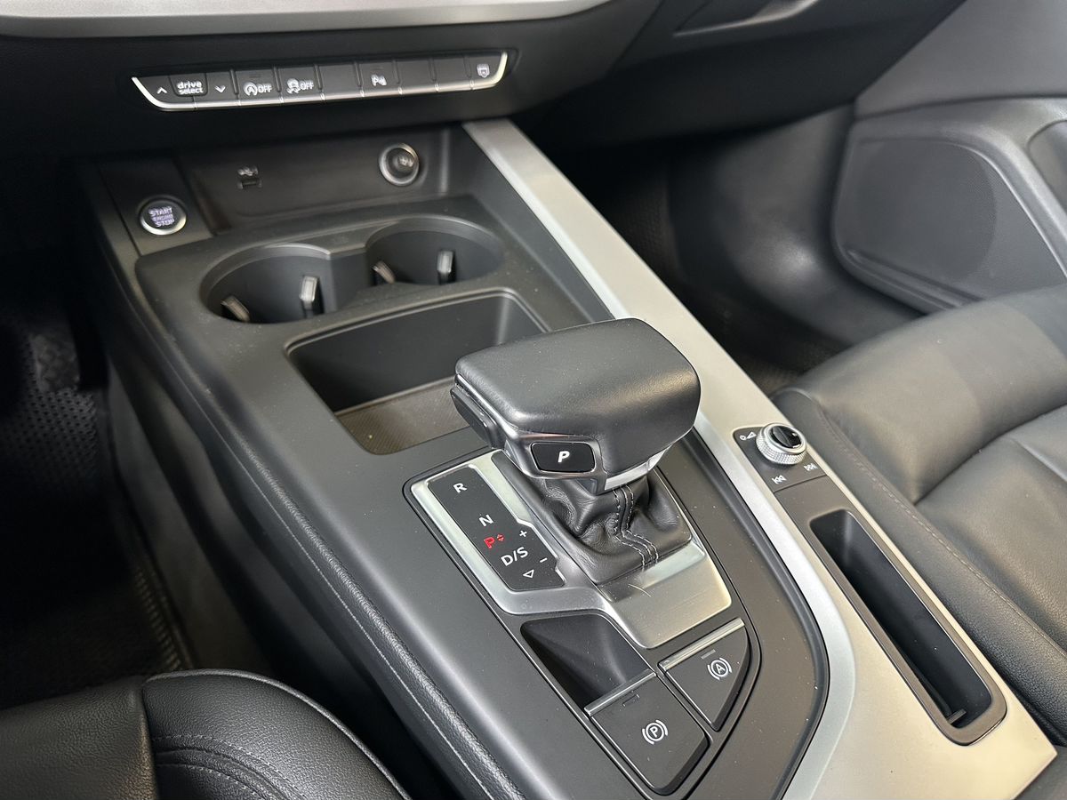 Audi A4 2021
