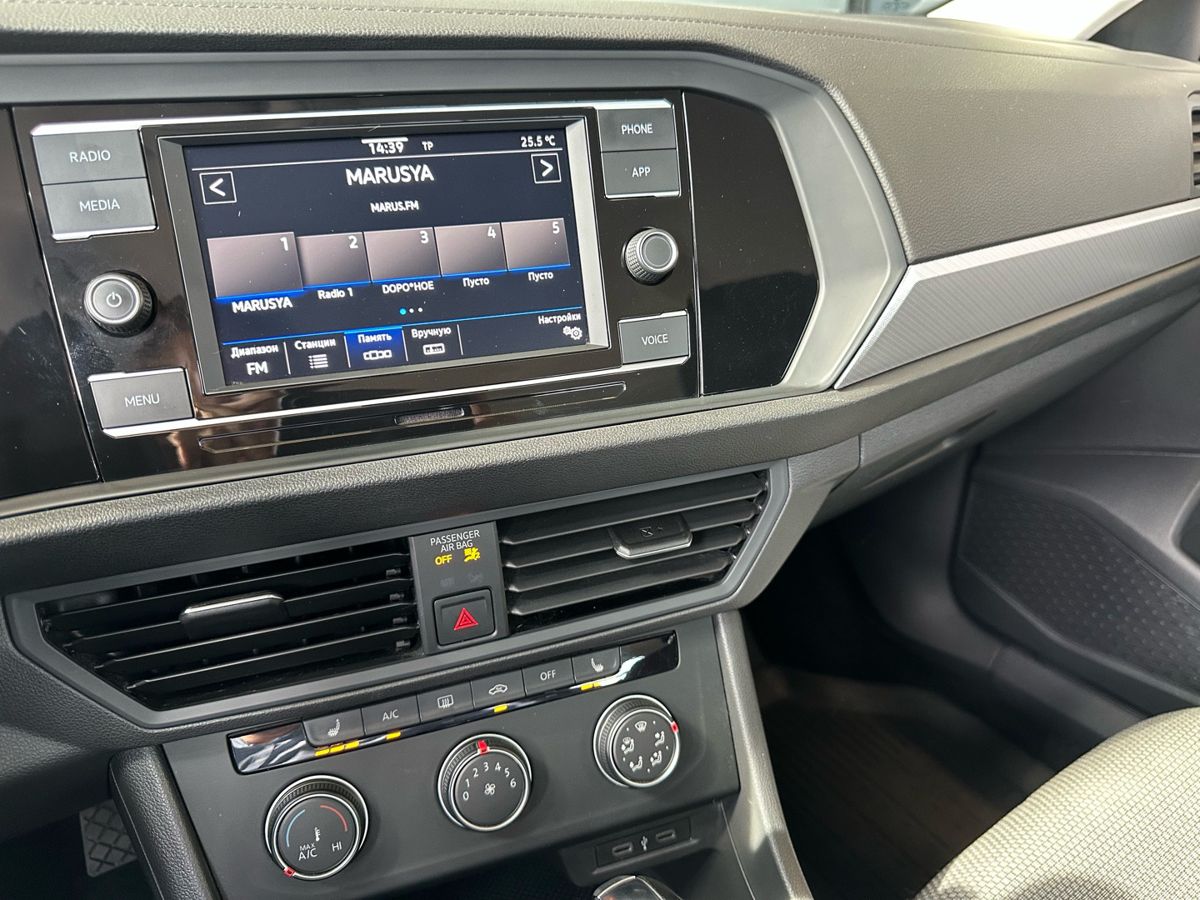 Volkswagen Jetta 2020