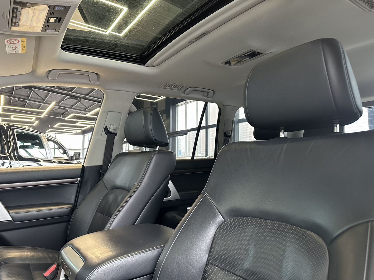 Toyota Land Cruiser 2018