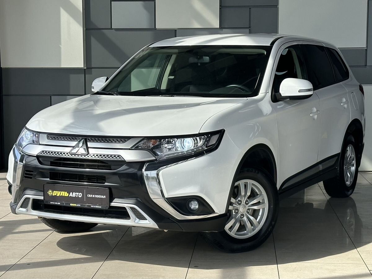 Mitsubishi Outlander 2021