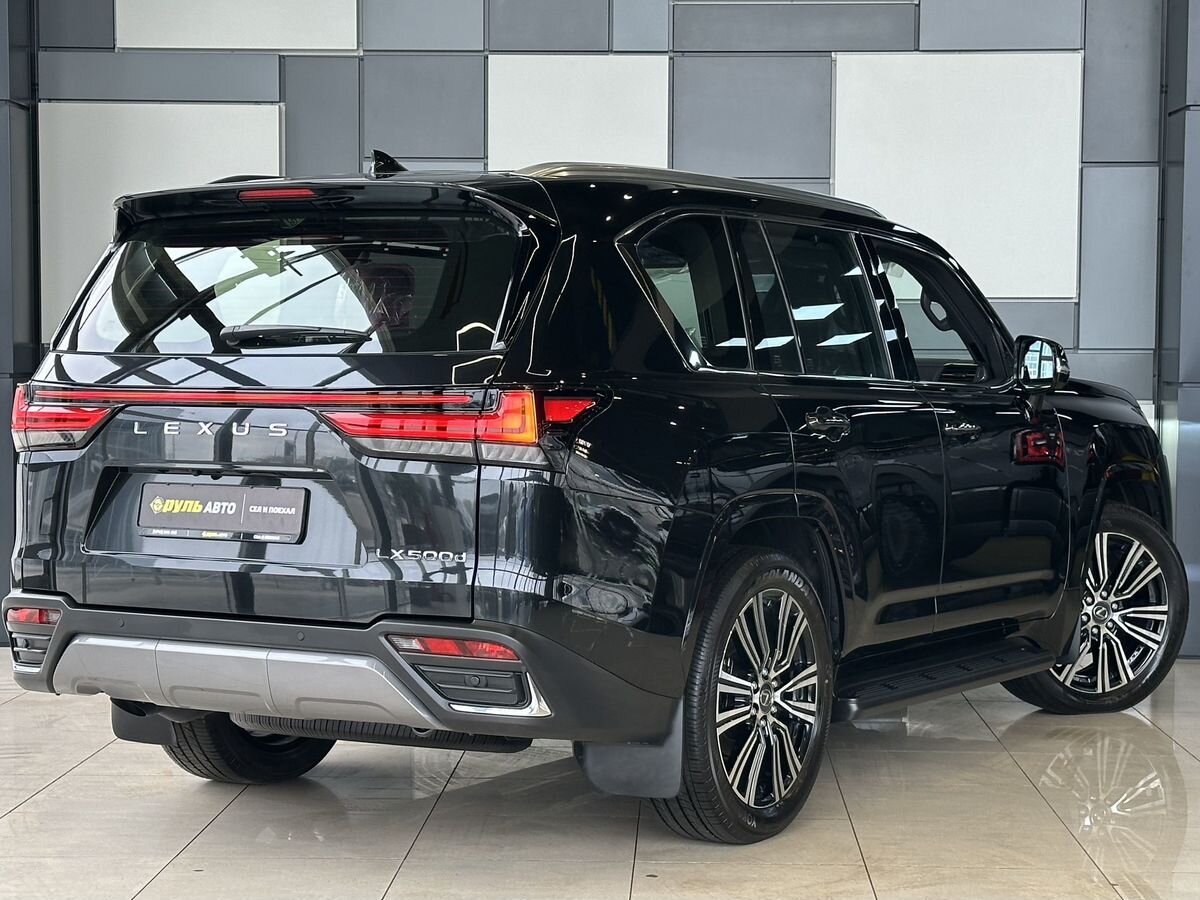 Lexus LX 2024