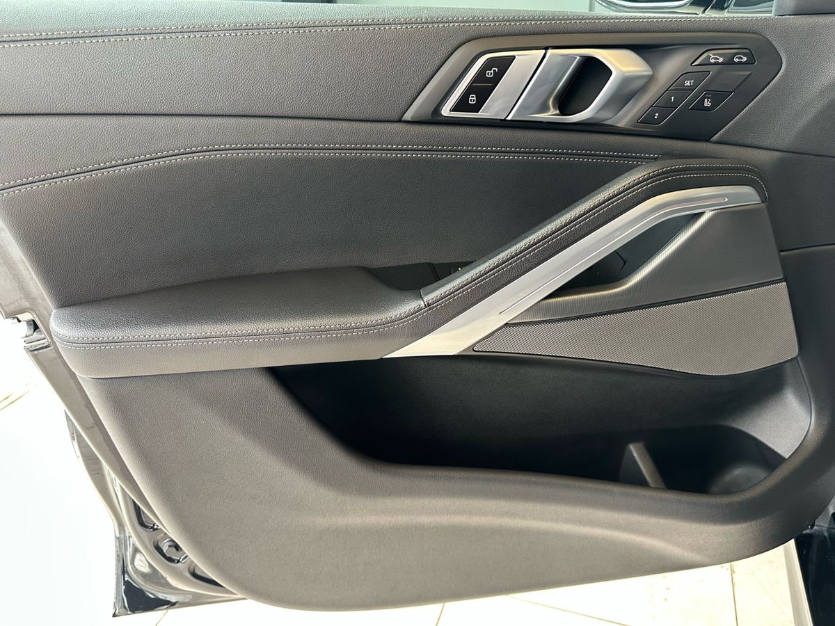 BMW X6 2021