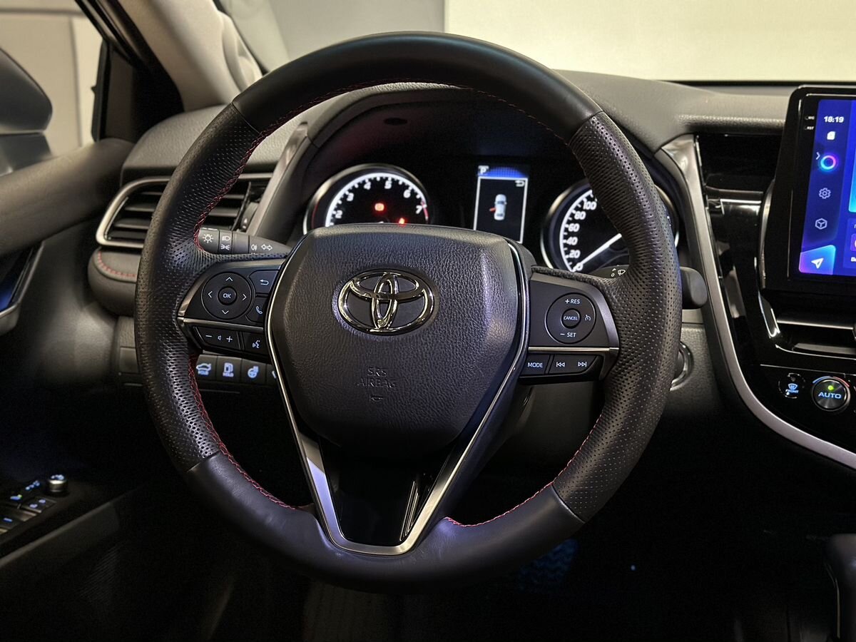 Toyota Camry 2022