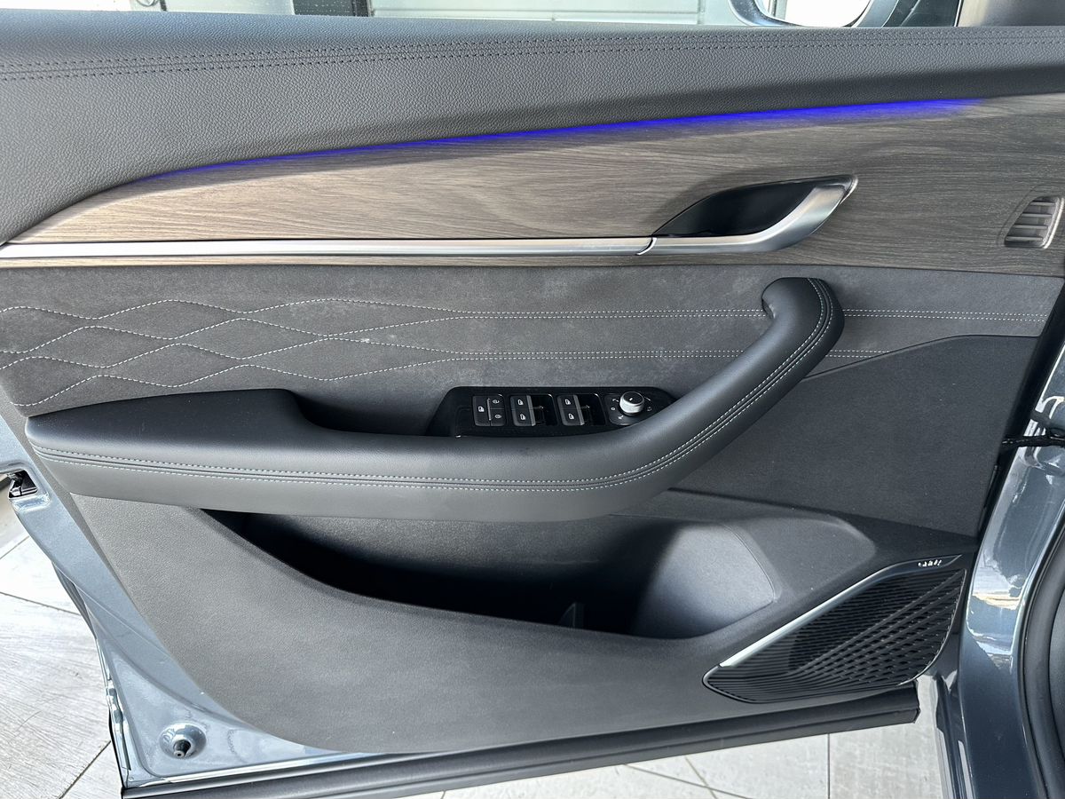Geely Monjaro 2025