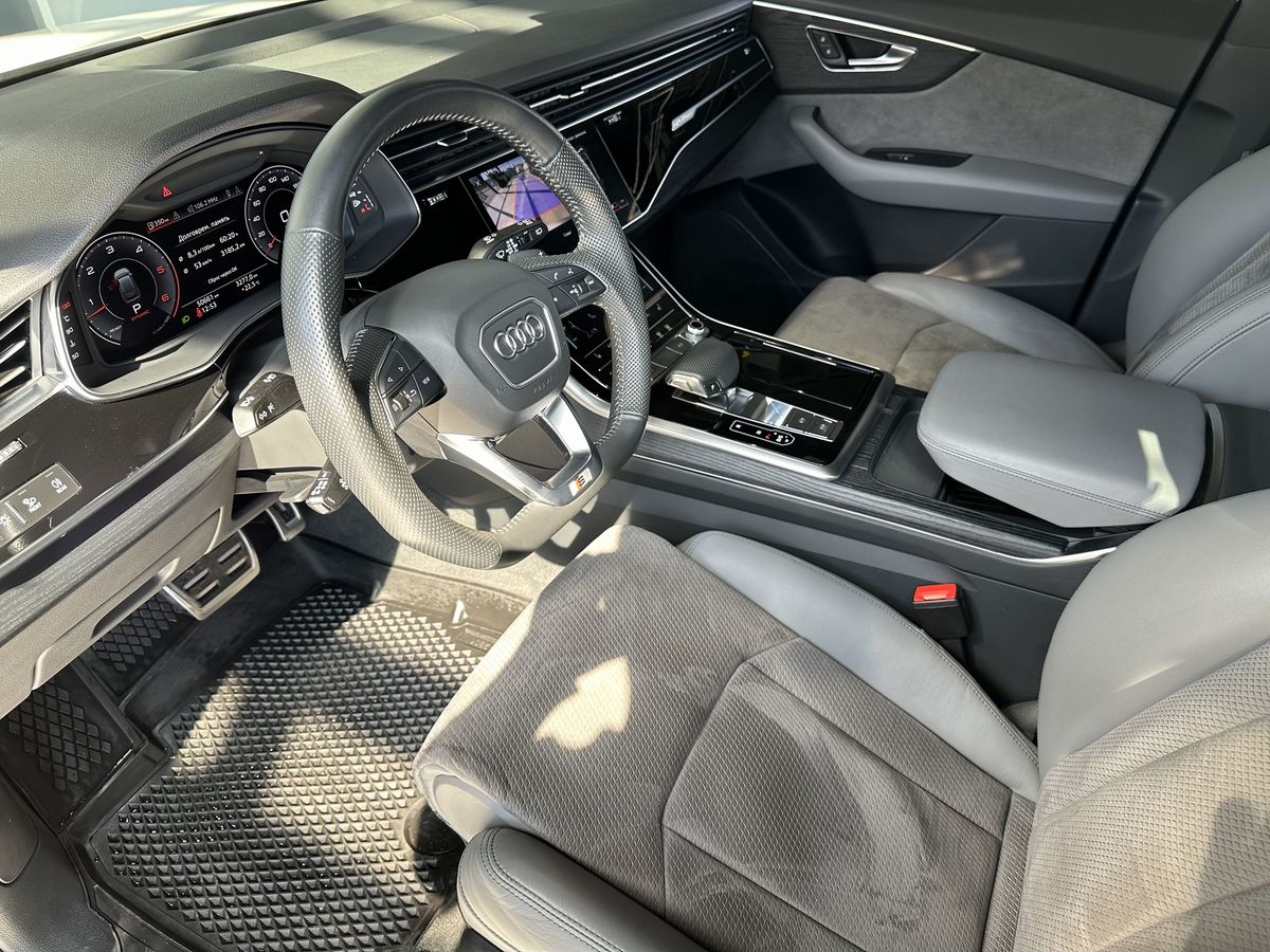 Audi Q8 2019