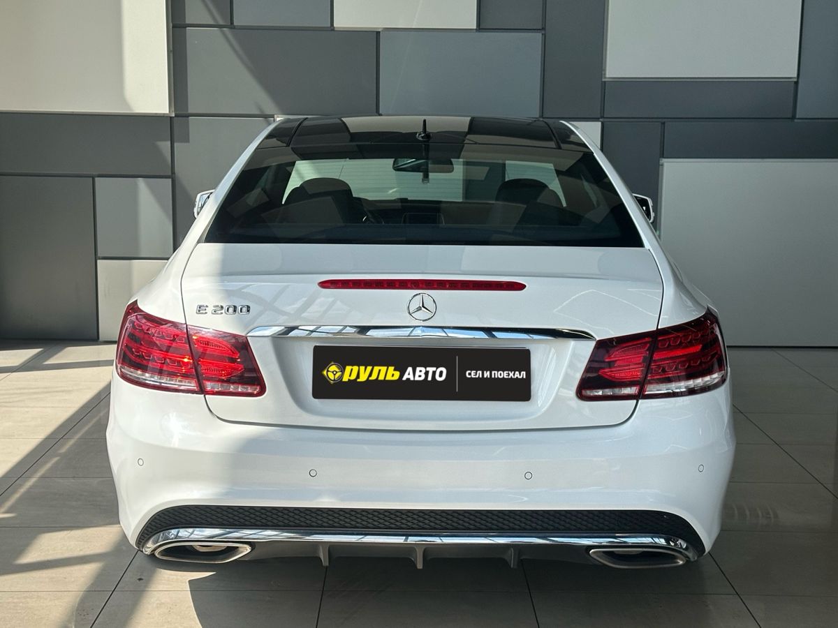 Mercedes-Benz E-Класс 2015