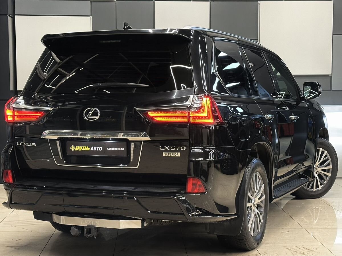 Lexus LX 2018