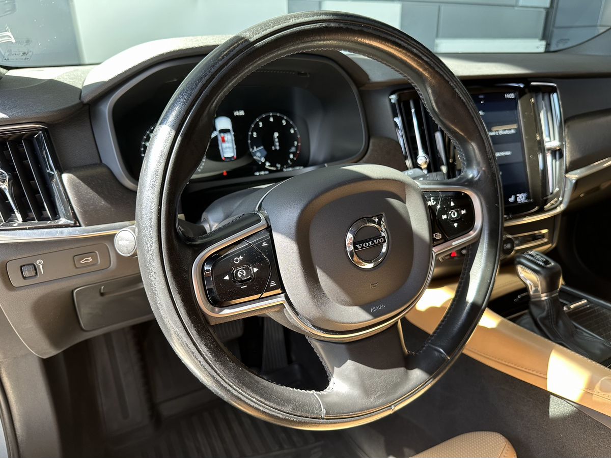 Volvo V90 Cross Country 2019