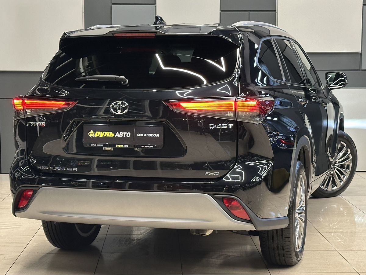 Toyota Highlander 2025