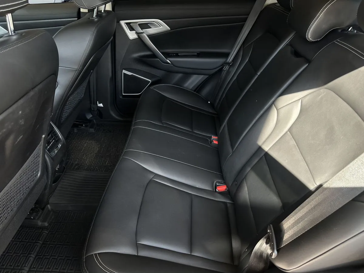 Geely Atlas 2021